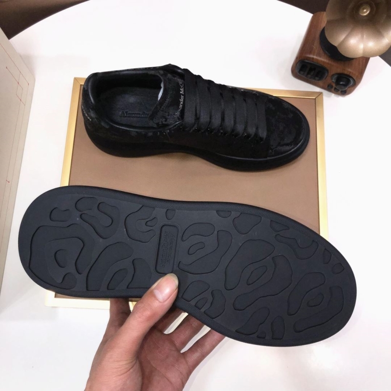 Alexander Mcqueen Casual Shoes